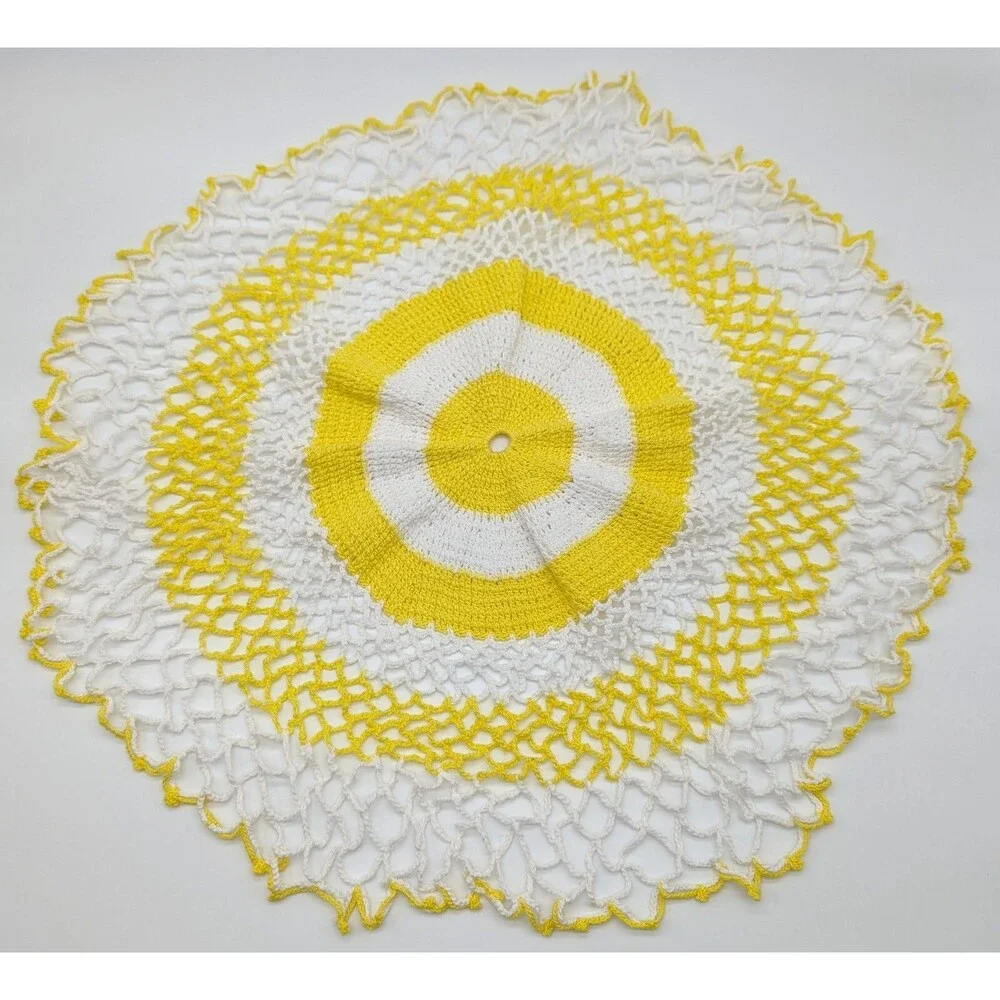 Retro Bright Yellow White Round Handmade Crocheted Cotton Doily Table Cover 18